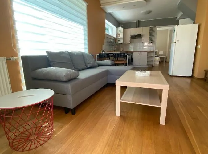 Holiday House Vecaki